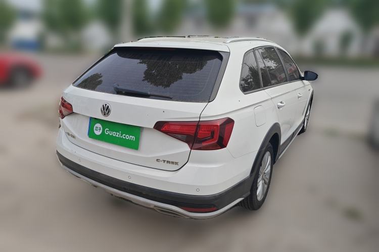 Used Volkswagen C-TREK 2018 1.5L Manual Fashion Model Rear Right 45 Deg
