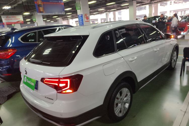 Used Volkswagen C-TREK 2018 1.5L Automatic Comfort Model Rear Right 45 Deg