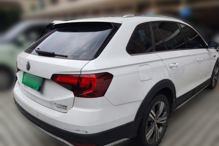 Used Volkswagen C-TREK 2018 230TSI DSG Luxury Version Rear Right 45 Deg