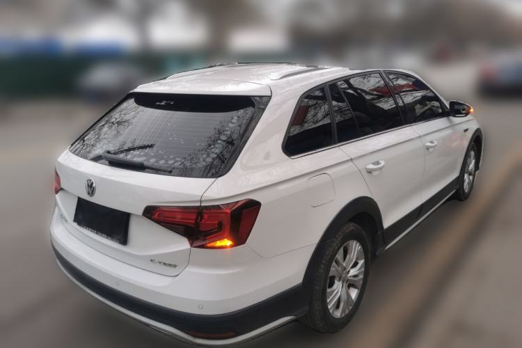 Used Volkswagen C-TREK 2018 1.5L Manual Comfort Model Rear Right 45 Deg