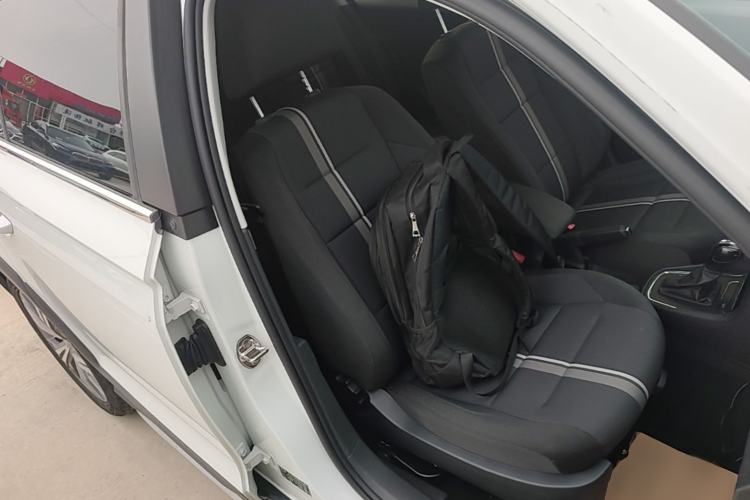 Used Volkswagen C-TREK 2018 1.5L Automatic Fashion Model Right Front Seat