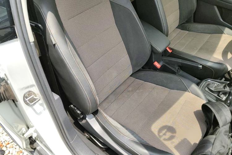 Used Volkswagen C-TREK 2018 230TSI DSG Comfort Model Right Front Seat