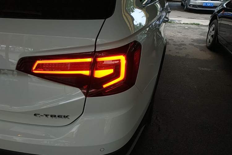 Used Volkswagen C-TREK 2018 1.5L Automatic Comfort Model Right Rear Taillight