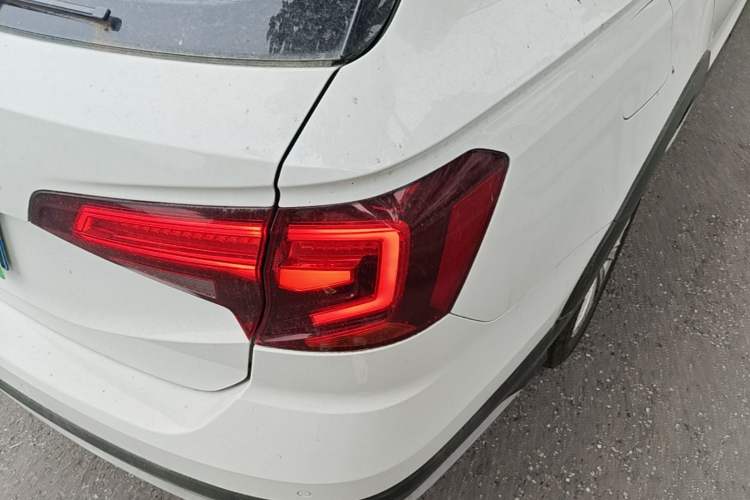 Used Volkswagen C-TREK 2018 1.5L Automatic Fashion Model Right Rear Taillight