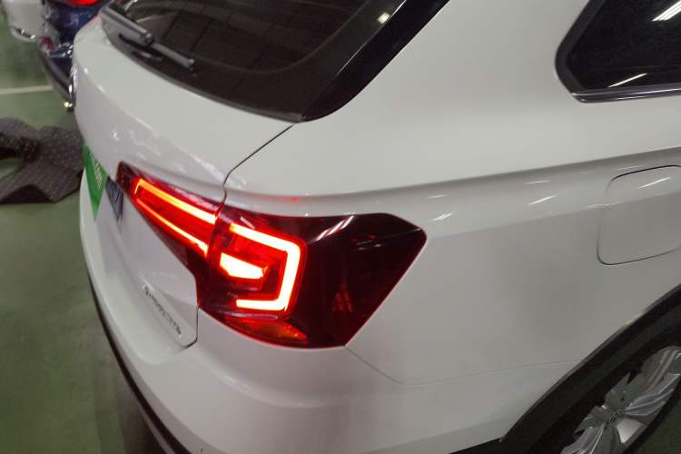 Used Volkswagen C-TREK 2018 1.5L Automatic Comfort Model Right Rear Taillight
