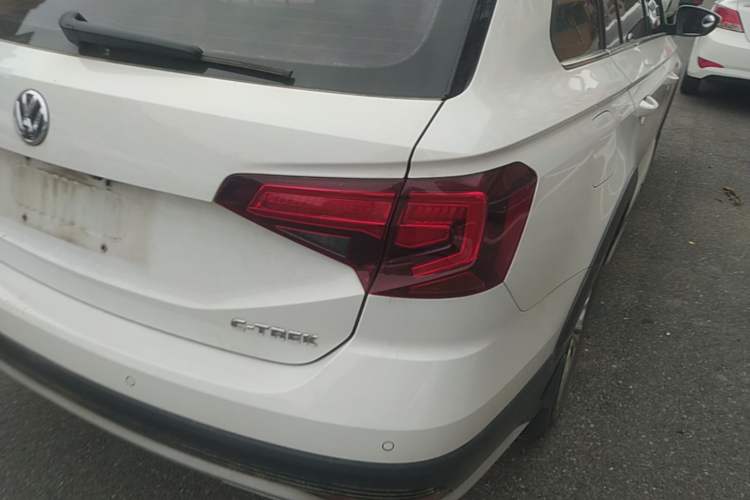 Used Volkswagen C-TREK 2018 1.5L Automatic Comfort Model Right Rear Taillight