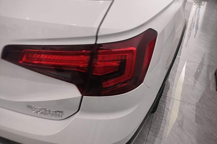 Used Volkswagen C-TREK 2018 230TSI DSG Comfort Model Right Rear Taillight