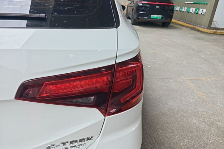 Used Volkswagen C-TREK 2018 230TSI DSG Comfort Model Right Rear Taillight