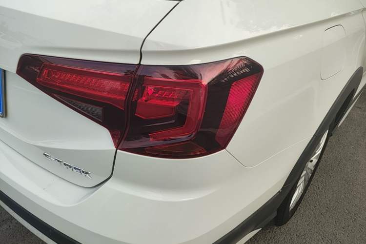 Used Volkswagen C-TREK 2018 1.5L Automatic Comfort Model Right Rear Taillight