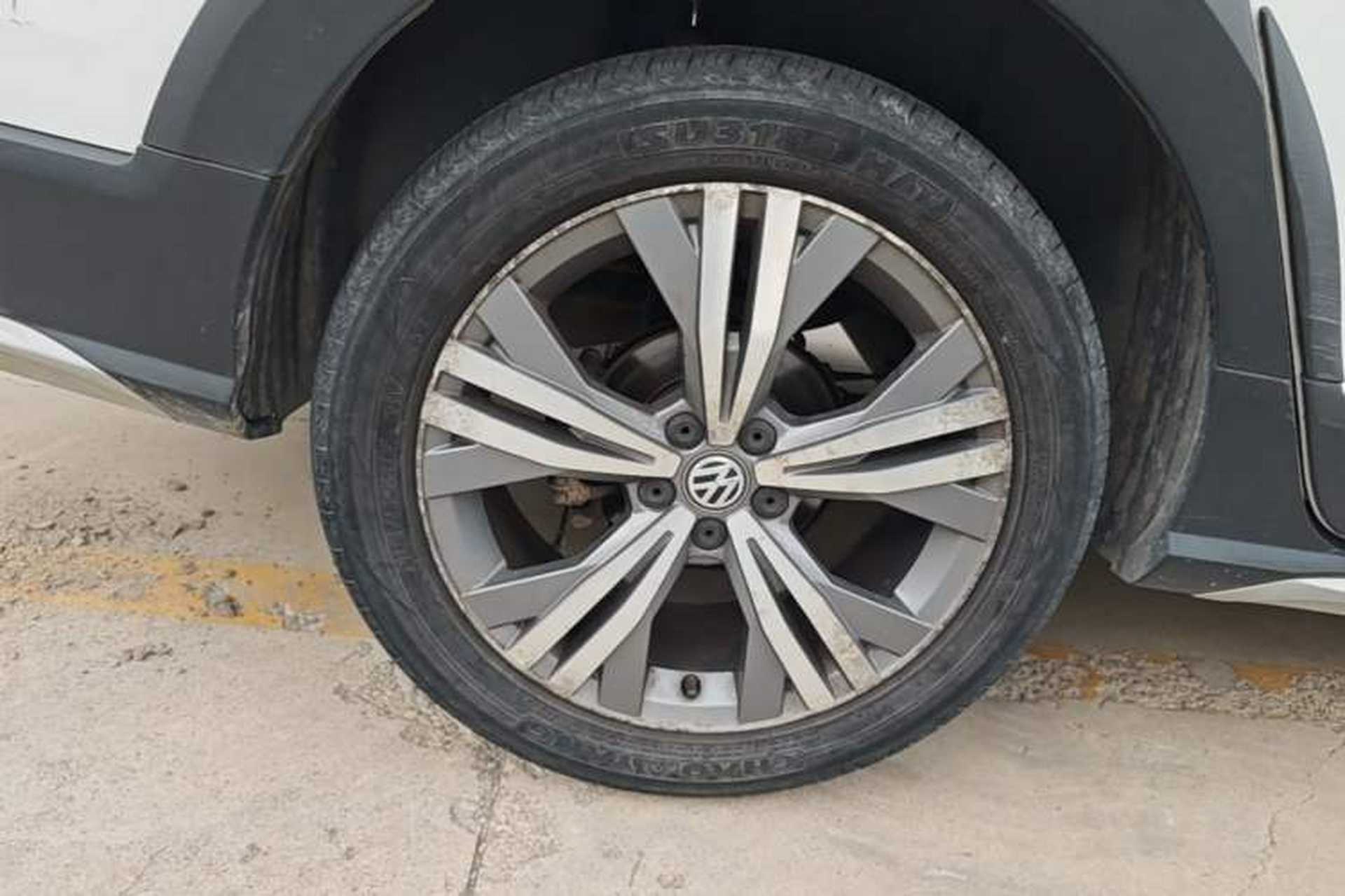 Used Volkswagen C-TREK 2018 230TSI DSG Luxury Version Right Rear Wheel Hub