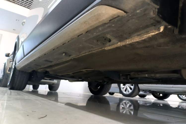 Used Volkswagen C-TREK 2018 1.5L Automatic Comfort Model Right Side Sill