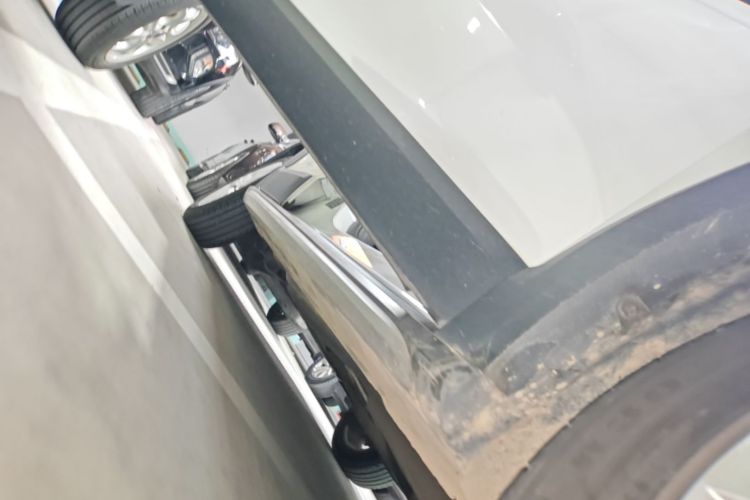 Used Volkswagen C-TREK 2018 230TSI DSG Comfort Model Right Side Sill