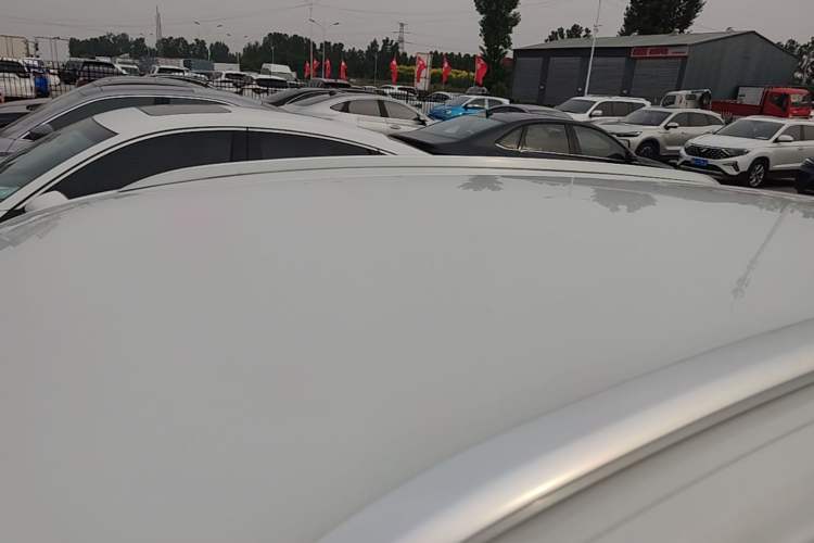 Used Volkswagen C-TREK 2018 1.5L Automatic Fashion Model Roof