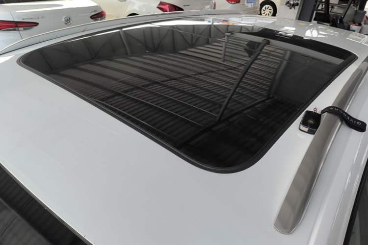 Used Volkswagen C-TREK 2018 230TSI DSG Comfort Model Roof