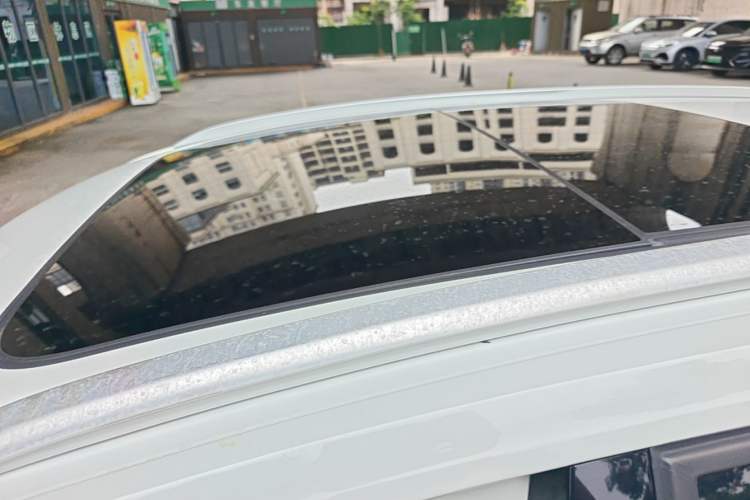 Used Volkswagen C-TREK 2018 230TSI DSG Comfort Model Roof