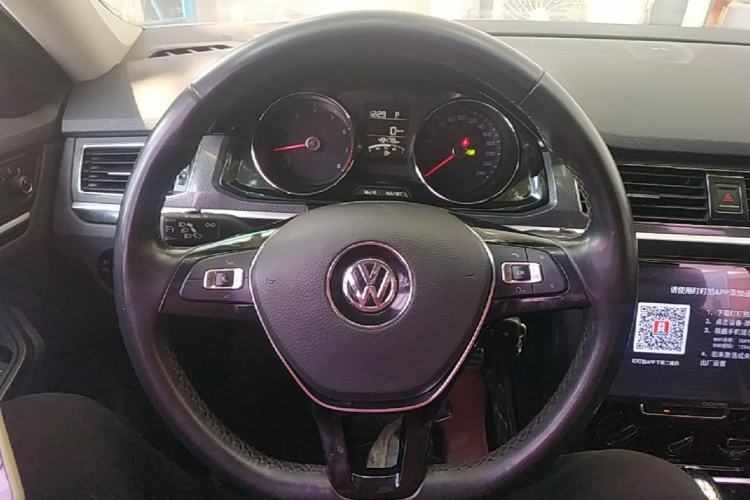 Used Volkswagen C-TREK 2018 1.5L Automatic Comfort Model Steering Wheel