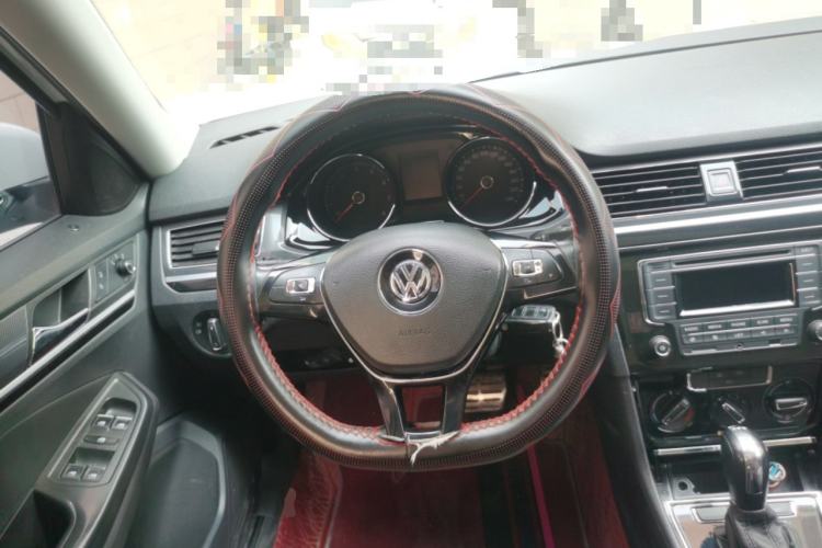 Used Volkswagen C-TREK 2018 230TSI DSG Comfort Model Steering Wheel