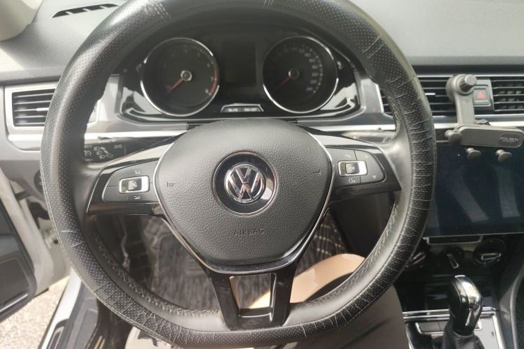 Used Volkswagen C-TREK 2018 1.5L Automatic Comfort Model Steering Wheel