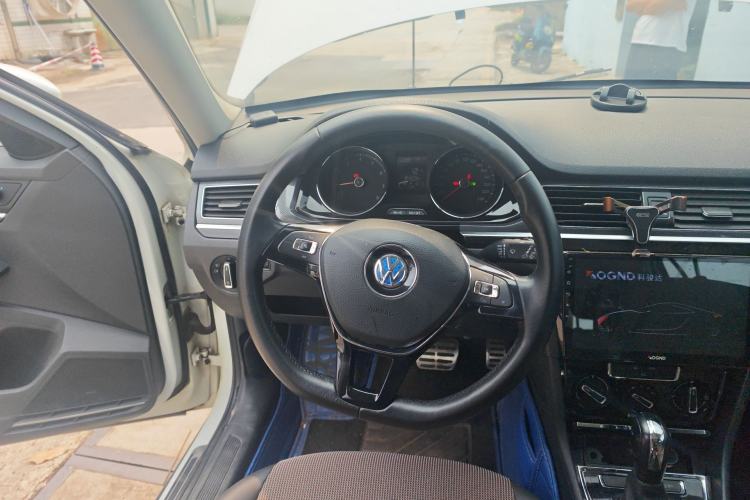 Used Volkswagen C-TREK 2018 1.5L Automatic Comfort Model Steering Wheel
