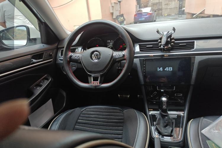 Used Volkswagen C-TREK 2018 1.5L Automatic Comfort Model Steering Wheel