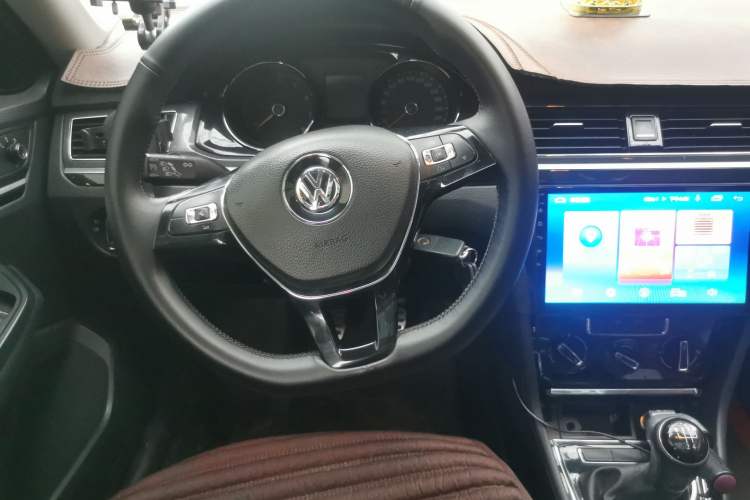 Used Volkswagen C-TREK 2018 1.5L Manual Comfort Model Steering Wheel