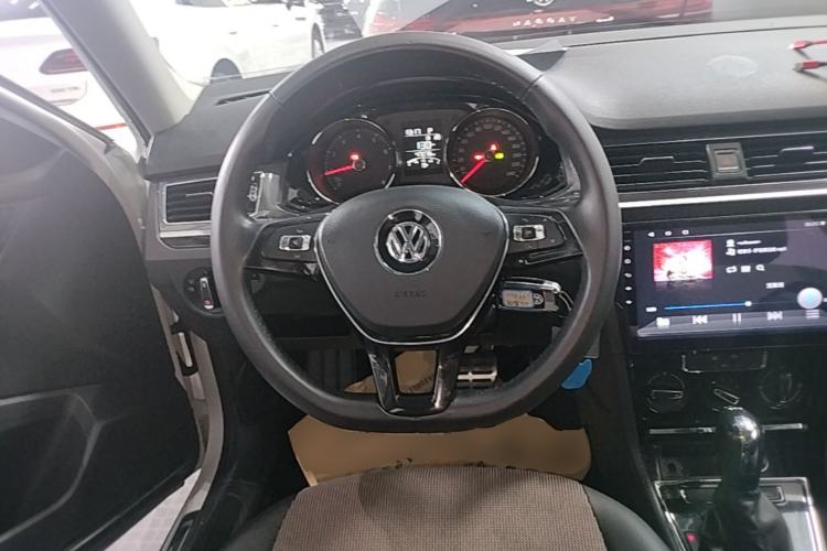 Used Volkswagen C-TREK 2018 230TSI DSG Comfort Model Steering Wheel