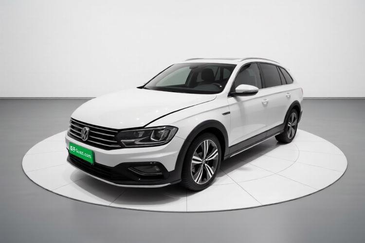 Gebrauchter Volkswagen C-TREK 2018 230TSI DSG Luxury Version Guazi used car, China used car export, Used car for sale, Used  cars, Cheapest cars for sale