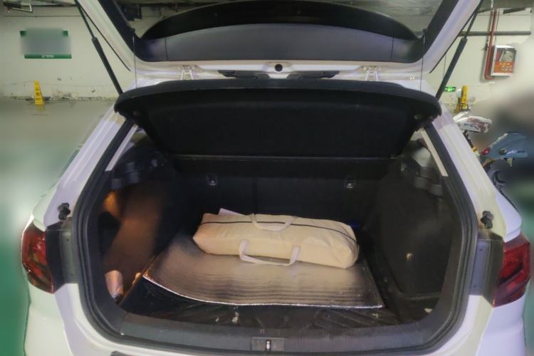 Used Volkswagen C-TREK 2018 230TSI DSG Comfort Model Trunk