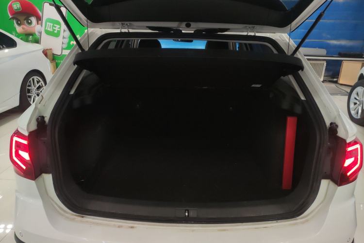 Used Volkswagen C-TREK 2018 1.5L Manual Comfort Model Trunk