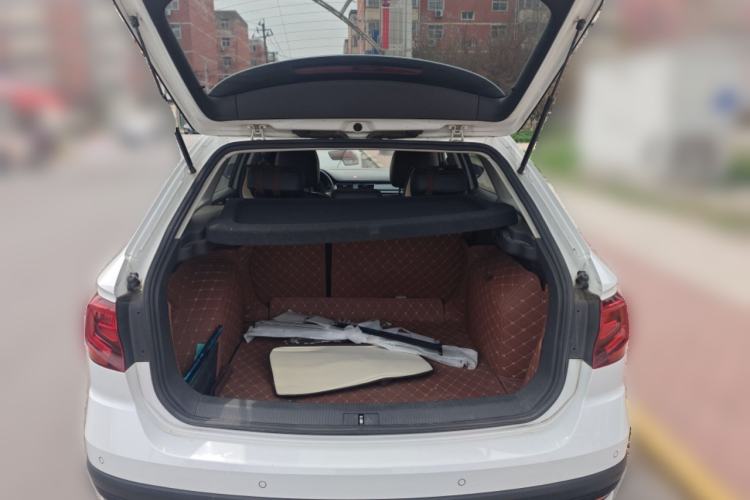 Used Volkswagen C-TREK 2018 230TSI DSG Comfort Model Trunk