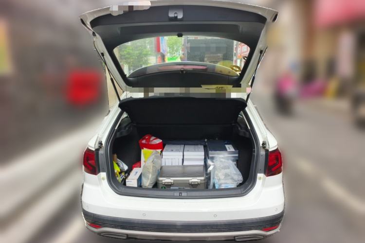 Used Volkswagen C-TREK 2018 1.5L Automatic Comfort Model Trunk
