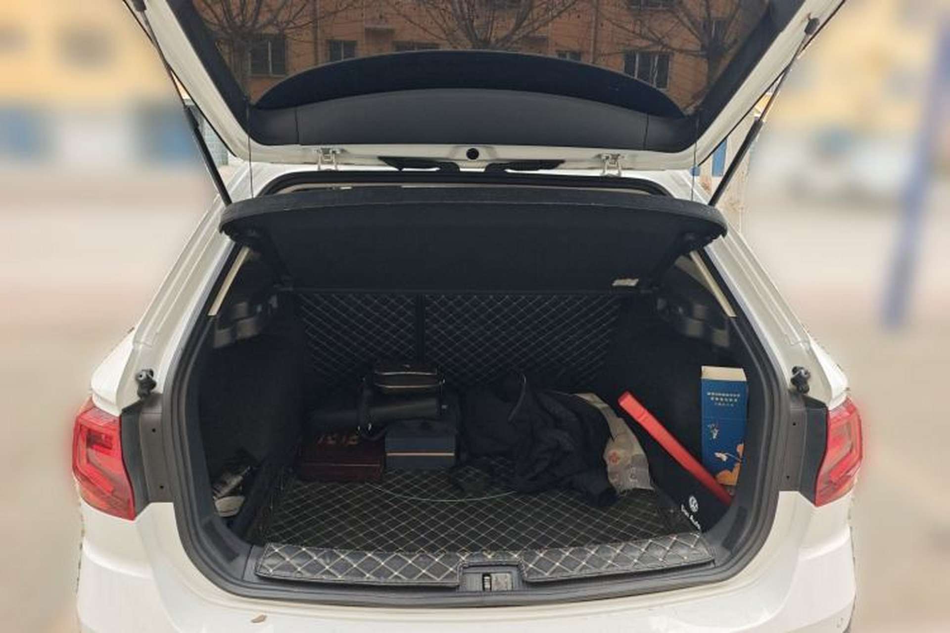 Used Volkswagen C-TREK 2018 230TSI DSG Comfort Model Trunk