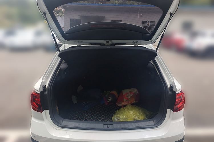 Used Volkswagen C-TREK 2018 1.5L Manual Comfort Model Trunk