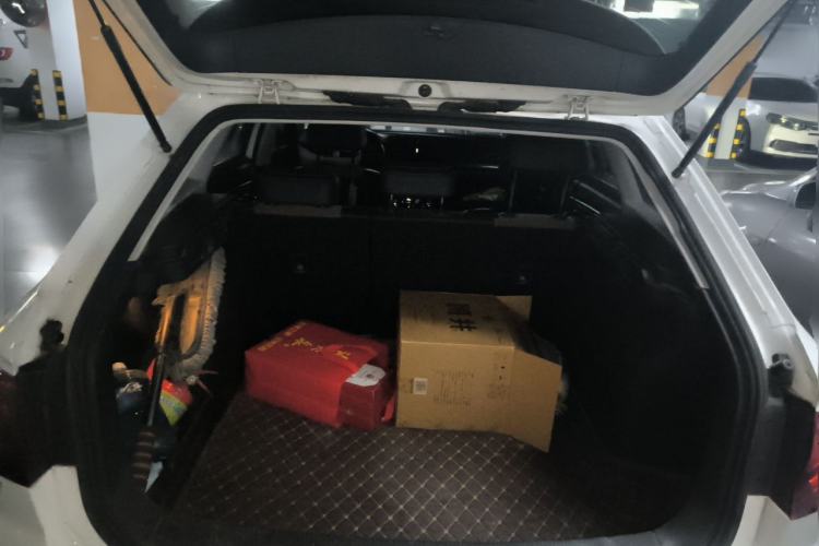 Used Volkswagen C-TREK 2018 1.5L Automatic Comfort Model Trunk