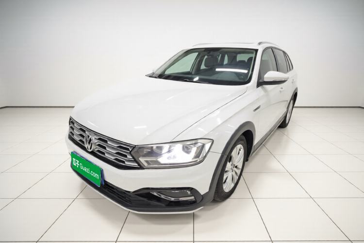 Used Volkswagen C-TREK 2018 230TSI DSG Comfort Model Guazi used car, China used car export, Used car for sale, Used cars, Cheapest cars for sale