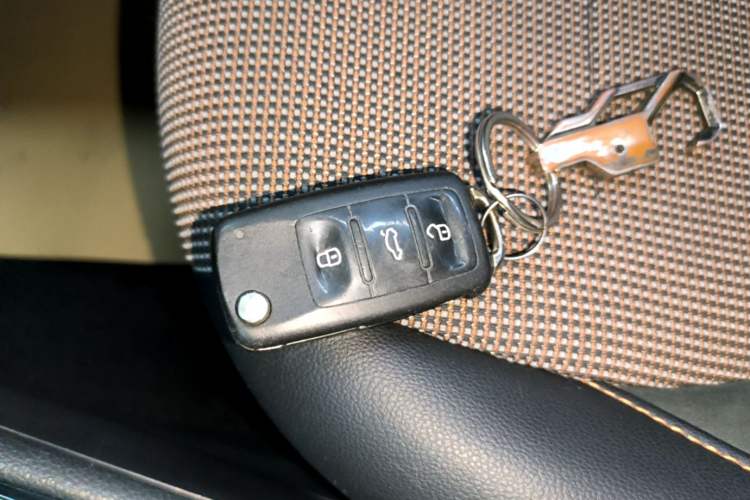 Used Volkswagen C-TREK 2018 1.5L Automatic Comfort Model Vehicle Key