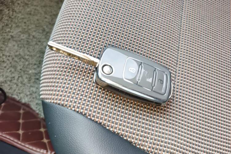 Used Volkswagen C-TREK 2018 1.5L Automatic Comfort Model Vehicle Key