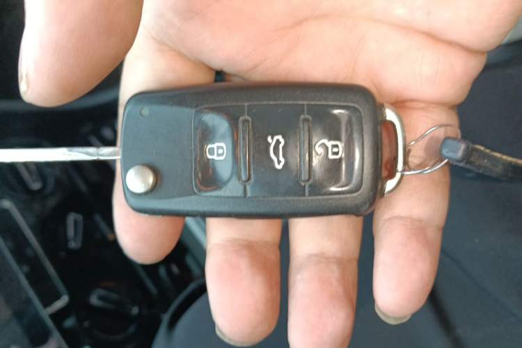 Used Volkswagen C-TREK 2018 1.5L Manual Comfort Model Vehicle Key