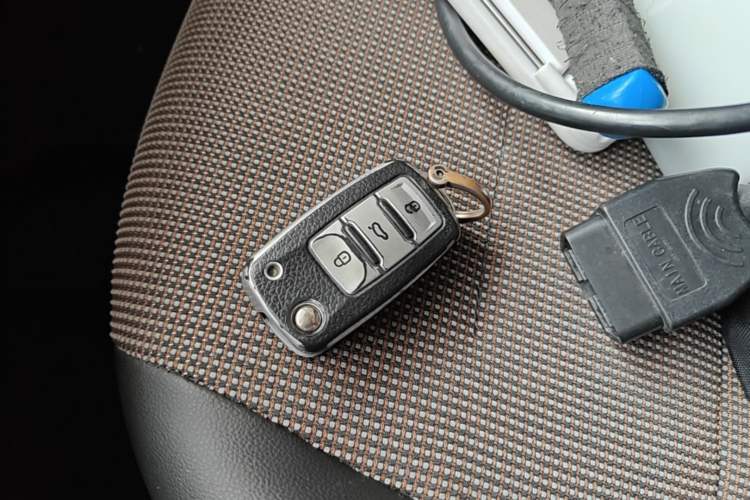 Used Volkswagen C-TREK 2018 230TSI DSG Comfort Model Vehicle Key
