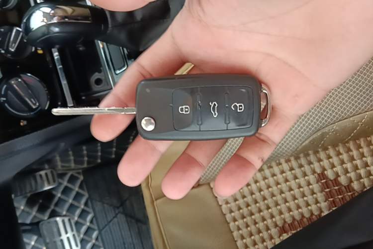 Used Volkswagen C-TREK 2018 1.5L Automatic Comfort Model Vehicle Key