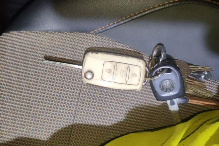 Used Volkswagen C-TREK 2018 230TSI DSG Comfort Model Vehicle Key