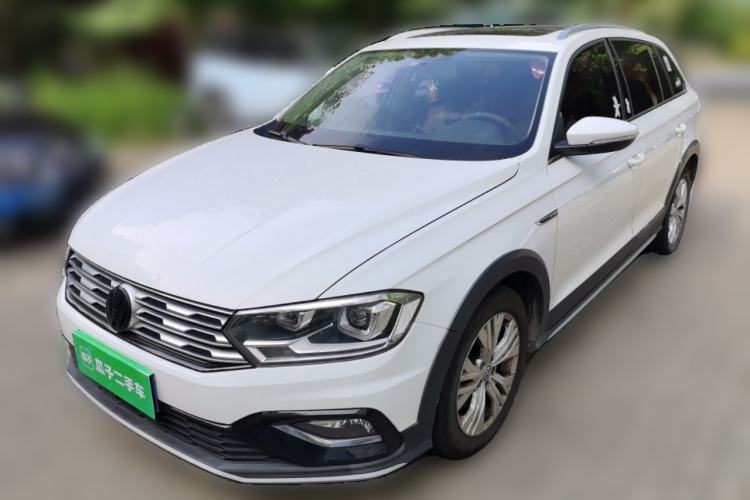 Used Volkswagen C-TREK 2018 230TSI DSG Comfort Model Guazi used car, China used car export, Used car for sale, Used Volkswagen cars, Cheapest cars for sale