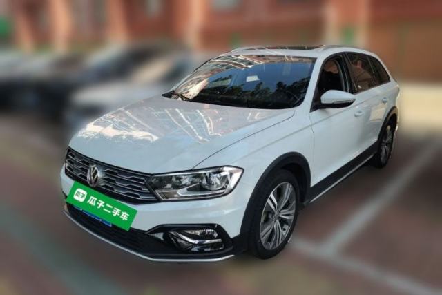 Used Volkswagen C-TREK 2018 1.5L Automatic Luxury Edition