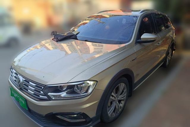 Used Volkswagen C-TREK 2018 1.5L Automatic Luxury Edition