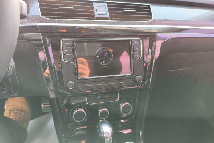 Used Volkswagen C-TREK 2018 1.5L Automatic Comfort Model Audio And AC Panel