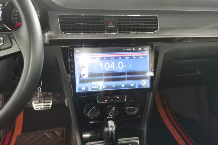Used Volkswagen C-TREK 2018 230TSI DSG Comfort Model Audio And AC Panel