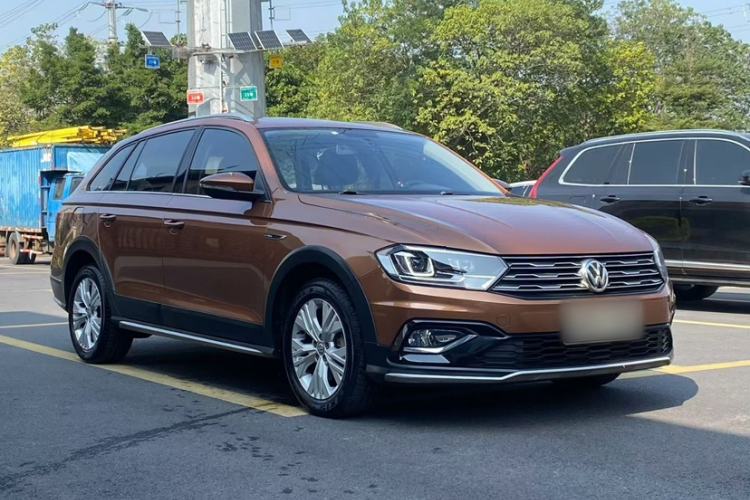 Used Volkswagen C-TREK 2018 230TSI DSG Comfort Model Exterior 10