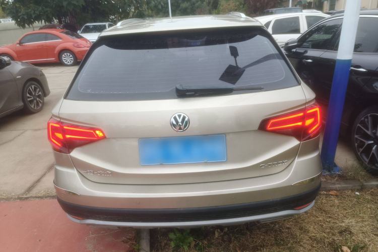 Used Volkswagen C-TREK 2018 1.5L Automatic Comfort Model Exterior 4