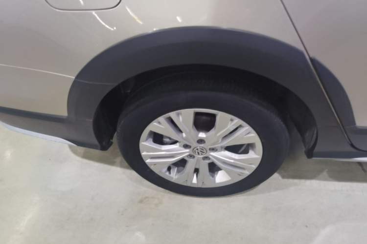 Used Volkswagen C-TREK 2018 230TSI DSG Comfort Model Exterior 5