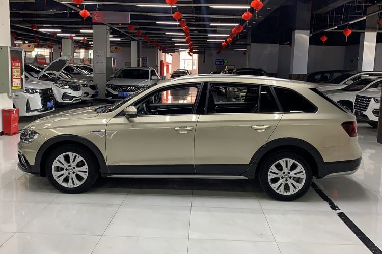 Used Volkswagen C-TREK 2018 1.5L Automatic Comfort Model Exterior 5